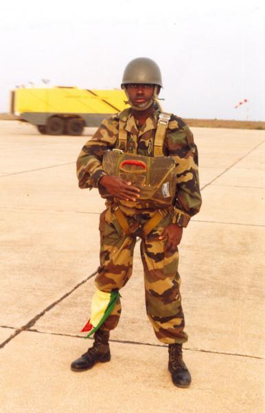 Kébé Le Parachutiste